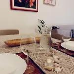 Lejlighed Elegant, Cozy, Between The Centre And The Seaside Trieste