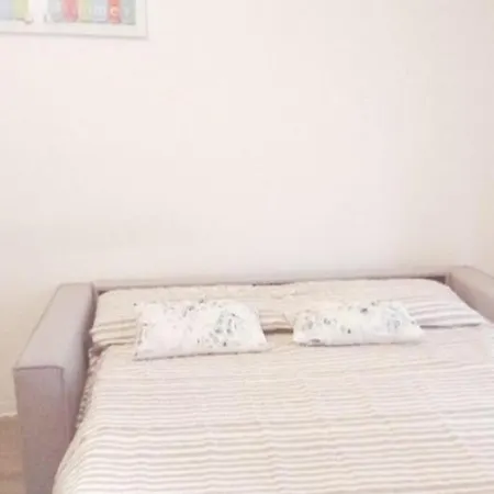 Apartment Elegant, Cozy, Between The Centre And The Seaside Triest